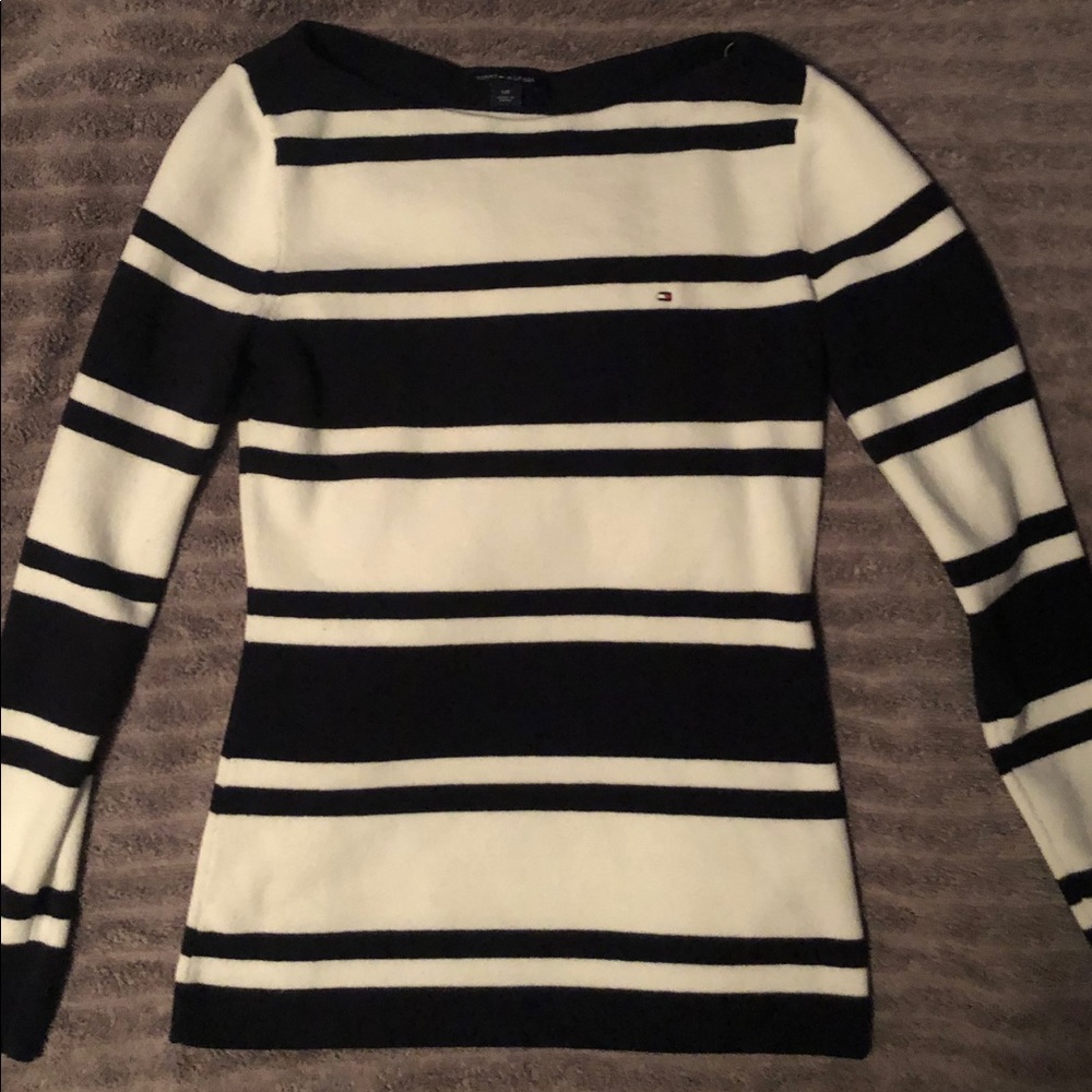 Tommy Hilfiger sweater
